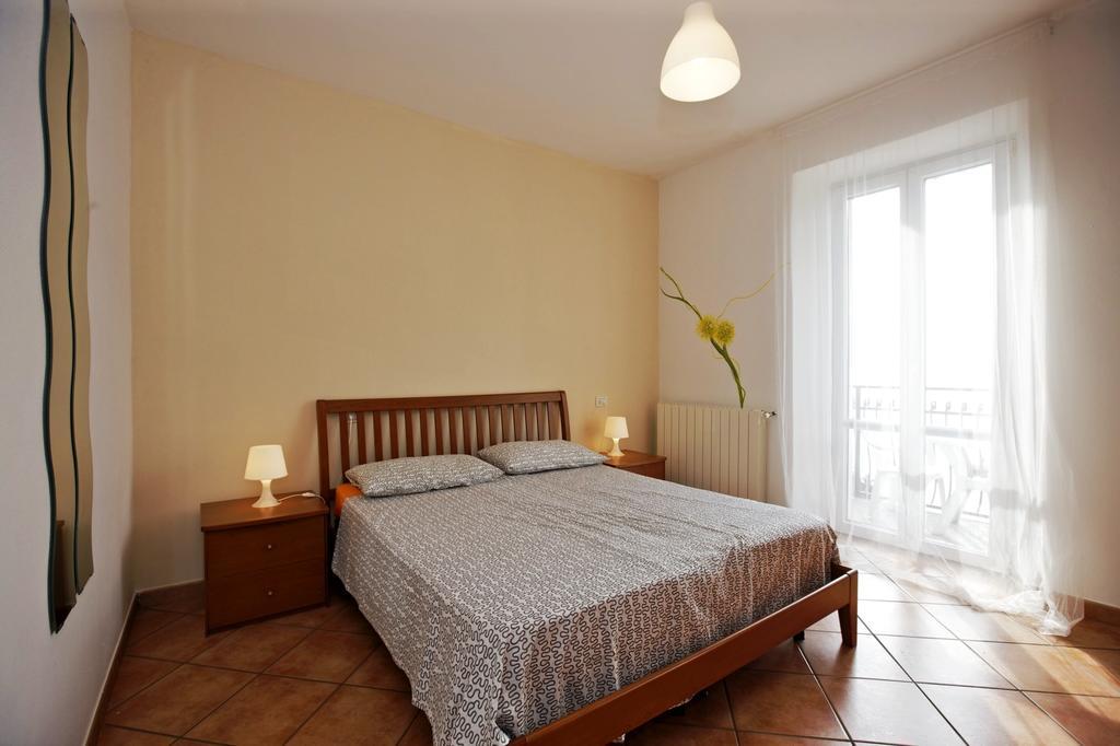 טרונצאנו לאגו מג'ורה Bella Casa Alla Spiaggia מראה חיצוני תמונה